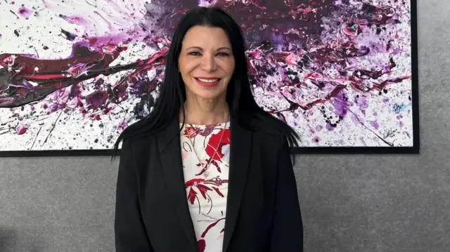 کارین دکور نگران آن است که چه موقع شهر جاسپر به طور کامل بازسازی و آماده خواهد شد