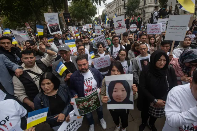 ت﻿ظاهرات در خیابان داونینگ، دفتر نخست وزیر بریتانیا در لندن