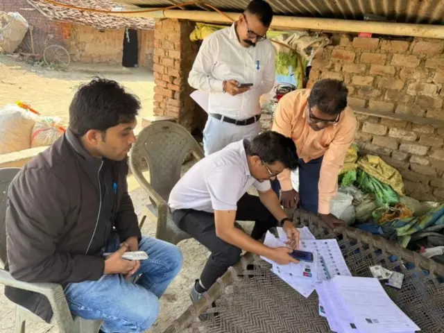 બીબીસી ગુજરાતી, ગુજરાત, બીબીસી, અમદાવાદ, બીએલઓ, મતદારયાદી, સ્પેશિયલ ઇન્ટેન્સિવ રિવિઝન,