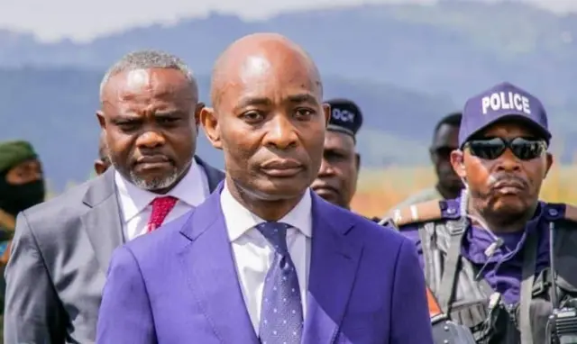 Jean Jacques Pulusi, guverineri w'intara ya Kivu y'Epfo wahunze Bukavu - umurwa mukuru w'iyi ntara, na Uvira aho yari yagiye gukorera