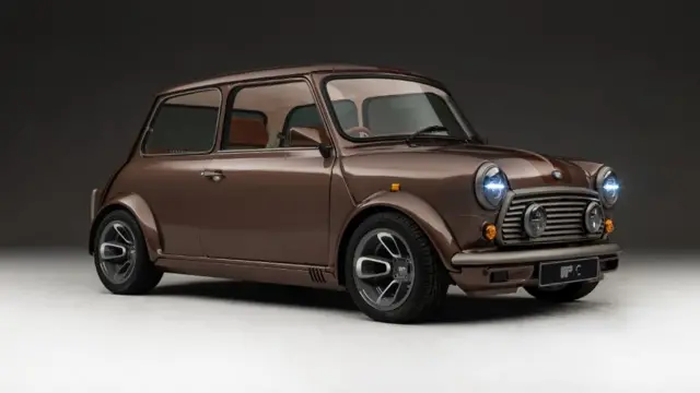 قیمت پایه مینی بازسازی شده بیش از صد هزار دلار است