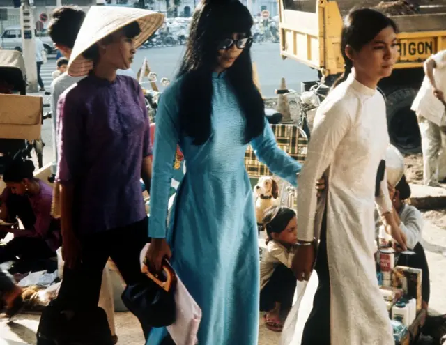 Thời trang trên đường phố Sài Gòn năm 1970