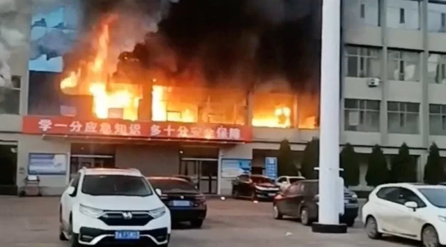 တရုတ်၊ ရှန်ဇီပြည်နယ်၊ မီးလောင်မှု