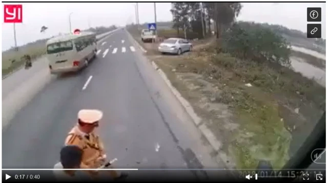 Video do Tuổi Trẻ Online đăng tải lại, ghi nguồn "Nguoi dot lo"