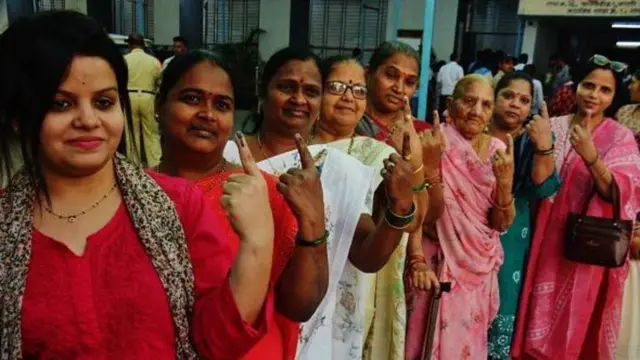 లాడ్కీ బహిన్, మహిళలకు ఉచిత నగదు పథకం, కాగ్ రిపోర్ట్, 90 లక్షల మంది లబ్ధిదారుల తొలగింపు