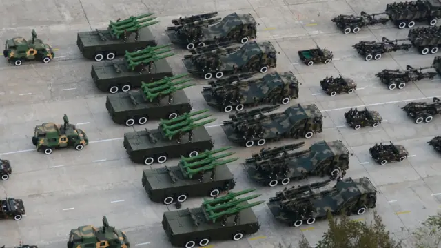 မြန်မာဟာပြီးခဲ့တဲ့ဆယ်စုနှစ်အတွင်း အမေရိကန် ဒေါ်လာ နှစ်ဘီလျံ နီးပါးဖိုး လက်နက်ဝယ်ယူခဲ့တာဖြစ်ပါတယ်။