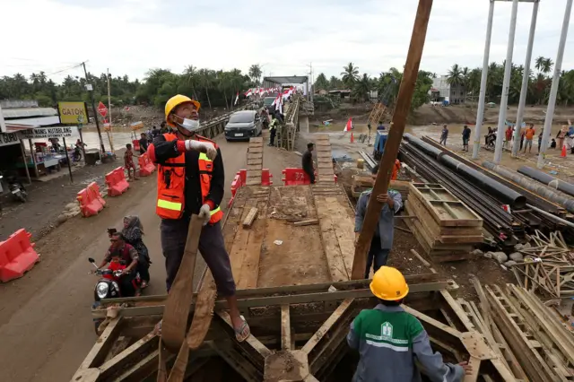 jembatan krueng tingkeum, bireuen