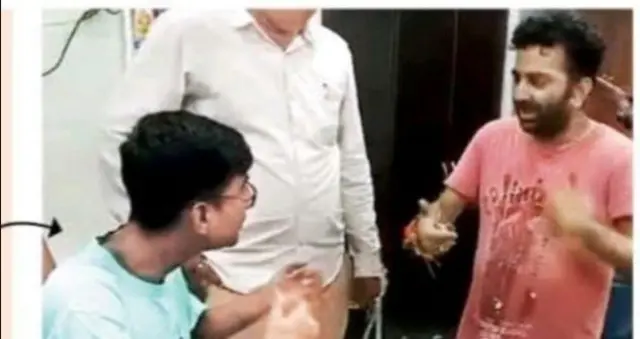 மும்பை காவல்துறை, கொலை, சைகை மொழி, காது கேளாதோர்