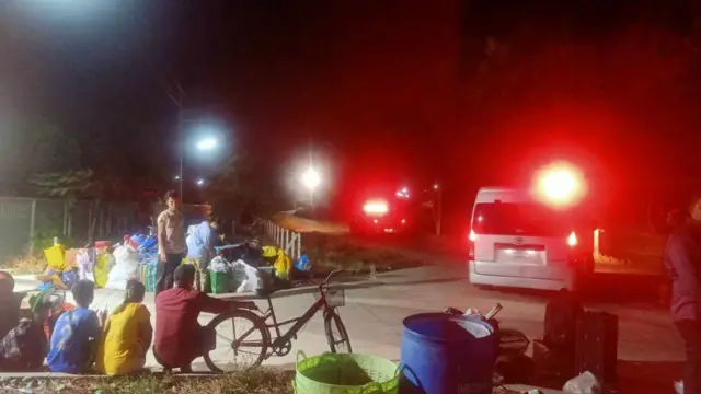 ကျန်နေတဲ့အလုပ်သမားတွေကို ပြန်ခေါ်