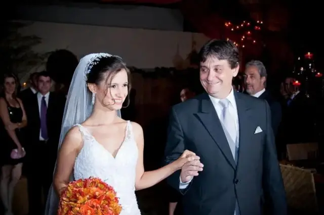 Renato Machado Cotta com a filha Bianca, uma das vítimas do acidente.