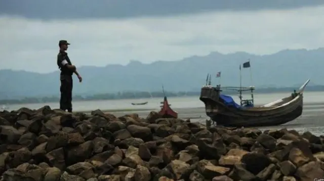 টেকনাফে টহলরত বিজিবি সদস্য (ফাইল ছবি)