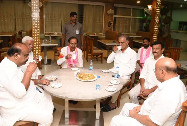 కేసీఆర్ 