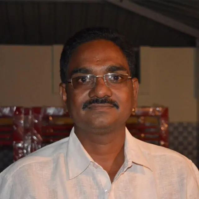 मृत सतीश वाघ