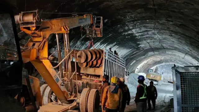 উদ্ধার কাজে বারে বারে বাধা এসেছে