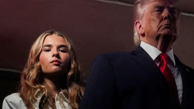Председник САД Доналд Трамп и његова унука Кај Трамп