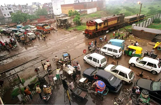 கடலூர், ரயில்வே கேட் விபத்து, கேட் கீப்பிங், ரயில்வே 