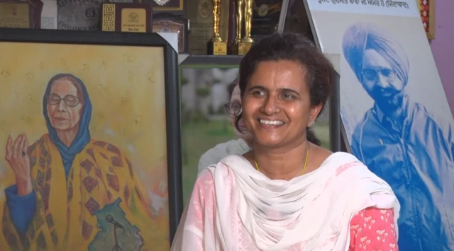 ਗੁਰਮੀਤ ਬਾਵਾ ਦੀ ਧੀ ਗਲੋਰੀ ਬਾਵਾ