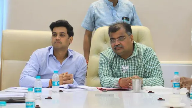 श्रीकांत शिंदे, रविंद्र चव्हाण