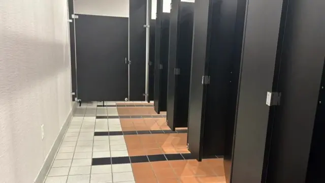 ਜਨਤਕ ਪਖਾਨੇ