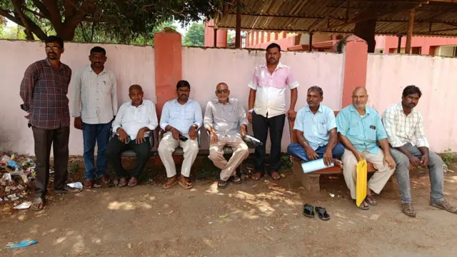 నంబాల కేశవరావు కుటుంబ సభ్యులు