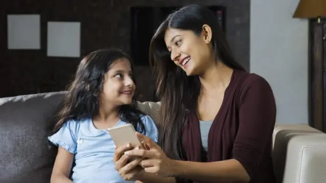 બાળકો, સ્ક્રીન ટાઇમ, ટૅક્નૉલૉજી, ઍપલ, મોબાઇલ આડઅસર, લૅપટૉપ