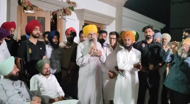 ਬਲਕੌਰ ਸਿੰਘ ਤੇ ਪ੍ਰਤਾਪ ਸਿੰਘ ਬਾਜਵਾ 