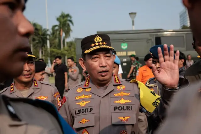 Kapolri Listyo Sigit Prabowo usai mengikuti upacara pembentukan pasukan gabungan TNI dan Polri untuk pengamanan KTT ASEAN ke-43, pada 1 September 2023.