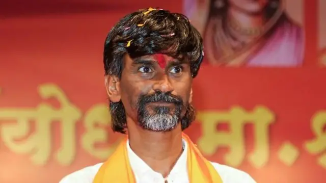 मराठा आरक्षणाचे आंदोलक मनोज जरांगे पाटील
