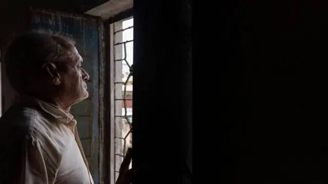 தனிமை, நோய்கள், மன அழுத்தம் - இந்தியாவில் வயதானவர்கள் சந்திக்கும் பிரச்னைகள், மூத்த குடிமக்கள், வயதானவர்கள் 