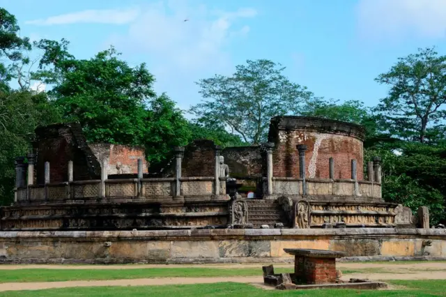 ராஜேந்திர சோழன், கங்கை கொண்ட சோழபுரம், சோழர் வரலாறு, சோழ சாம்ராஜ்ஜியம்