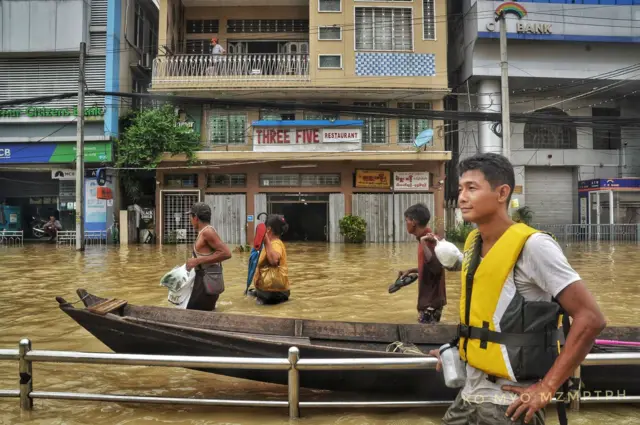 ပဲခူးရေကြီးမှုကယ်ဆယ်ရေး