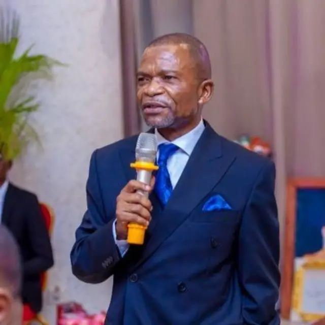 L’Archevêque Evariste Ejiba Ya Mapia invite tous les responsables des différentes églises de réveil du Congo à un moment de prière pour la paix en RDC.