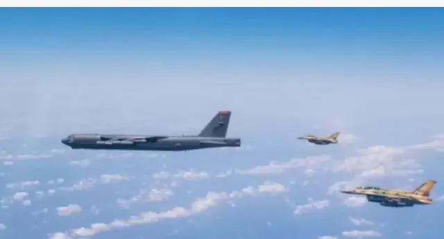 Duulimaadka diyaaradaha Maraykanka ee B-52 ee gobolka ayaa yimid iyadoo xiisadda ay weli ka taagan tahay gobolka Gacanka Faaris.