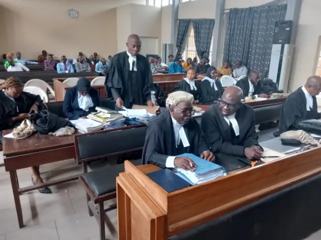 Femi Falana ati awọn agbẹjọro mii