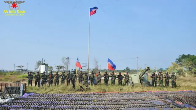 အေအေ သိမ်းပိုက်ရရှိတဲ့ လက်နက်ခဲယမ်းတွေ