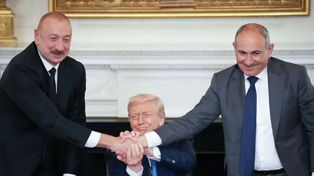 İlham Əliyev və Paşinyan Vaşinqtonda sülh müqaviləsinin yekun mətnini qəbul etdilər. Rusiya iştirak etmədi.