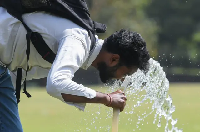 ગુજરાત હવામાન બીબીસી ગુજરાતી દીપક ચુડાસમા વેધર હવામાન ચોમાસું ગરમી તાપમાન ખેતી ખેતર ખેડૂત ખાતર પાણી સિંચાઈ પાક