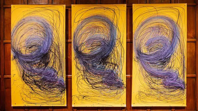 سه اثر طراحی رنگی که شبیه هم هستند