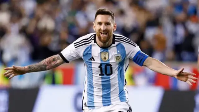 লিওনেল মেসি 