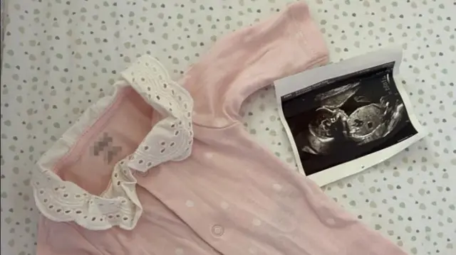 गर्भवती भएको खबरले थुप्रै मानिसले आश्चर्यजनक प्रतिक्रिया जनाएको टलुलाहले बताइन्