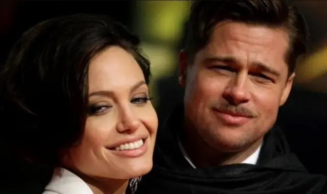 अँजेलिना जोली आणि ब्रॅड पिट 2009 मधील 'द क्यूरियस केस ऑफ बेंजामिन बटन'च्या प्रीमियरमध्ये एकत्र दिसले होते.