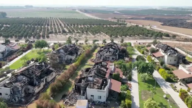 Aworan awọn ile ni Be'eri lẹyin ikọlu