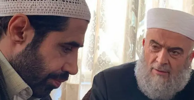 صورة من مسلسل عندما تشيخ الذئاب