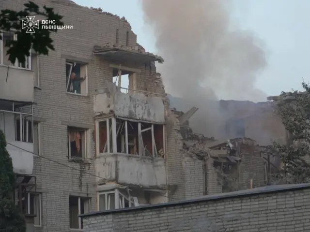 Разрушенный дом во Львове