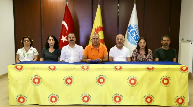 Eğitim Sen basın toplantısı 