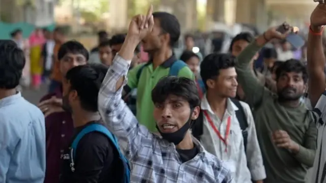 બીબીસી ગુજરાતી, ગુજરાત, બીબીસી, નોઇડા, મજૂરો