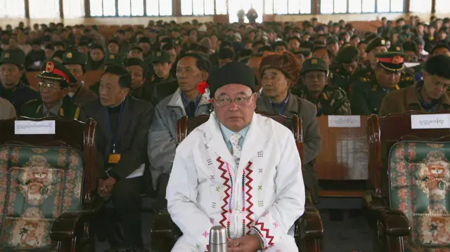 ကချင်အထူးဒေသ (၁) ကို ဘာလို့ထိုးစစ်ဆင်တာလဲ