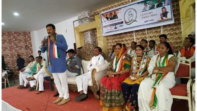 કૉંગ્રેસના રઘુ દેસાઈએ રાધનપુર બેઠકની પેટાચૂંટણીમાં અલ્પેશ પટેલને હરાવ્યા હતા