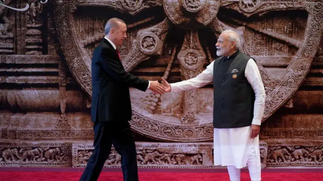 अर्दोआन और पीएम मोदी