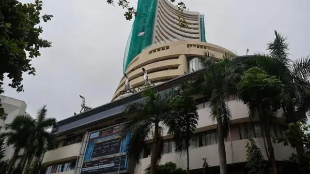 ભારતનું બજેટ 2026-27, નિર્મલા સીતારમણ, બજેટ કેવું હશે, બજેટમાં શું-સું કરવું જોઈએ, બીબીસી ગુજરાતી સાથે સમજો,